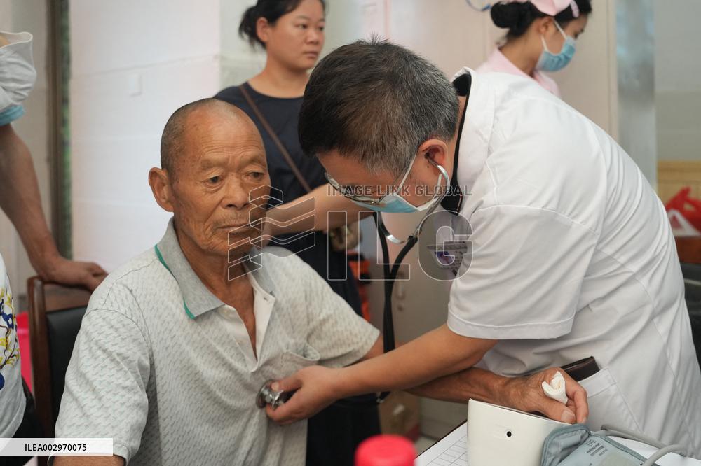 (FOCUS) CHINA-HUNAN-HUARONG-DONGTING LAKE-DIKE BREACH-RESETTLEMENT SITE(CN)