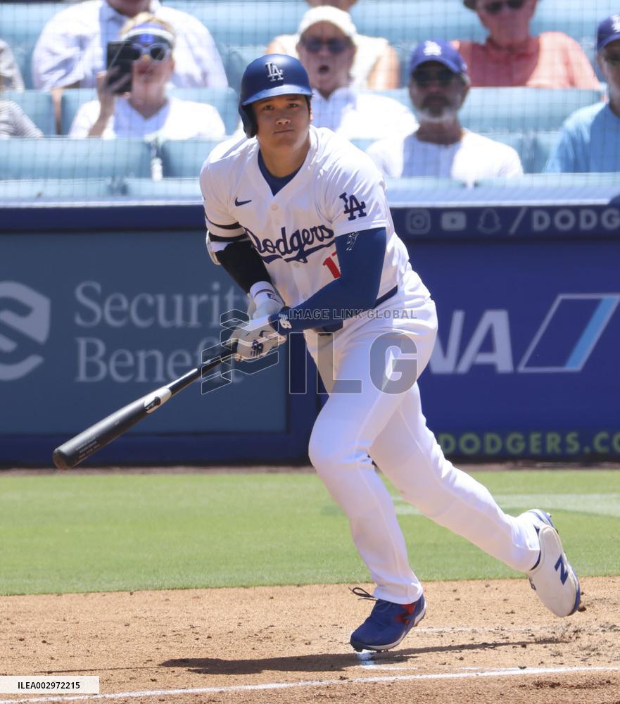 Baseball: Brewers vs. Dodgers