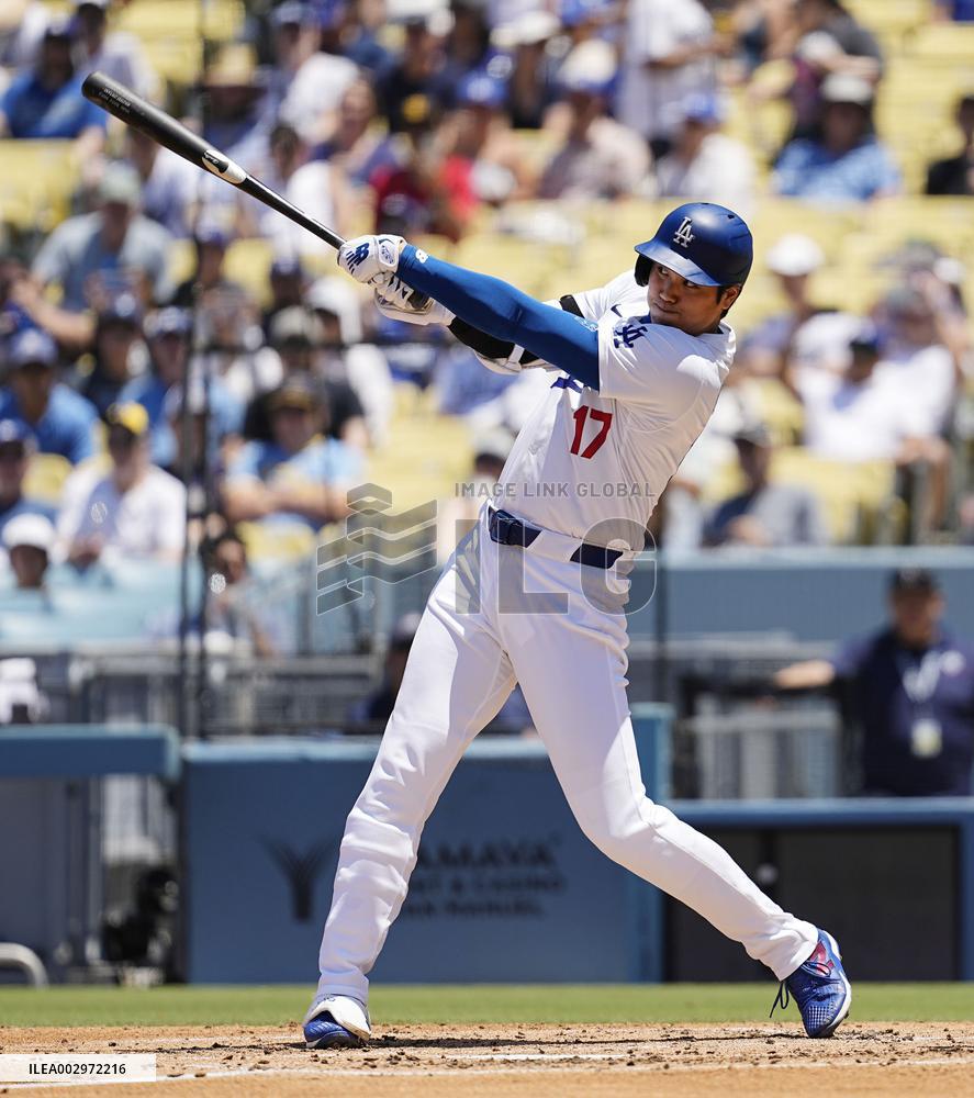 Baseball: Brewers vs. Dodgers
