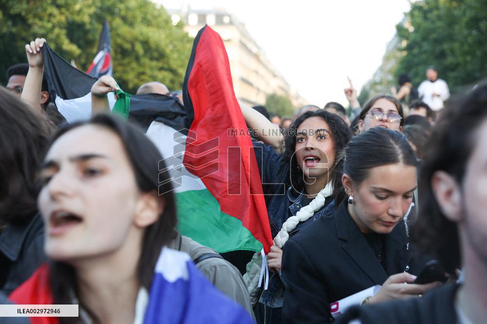 Left Alliance Celebrates As Far Right Faces Surprise Defeat - Paris