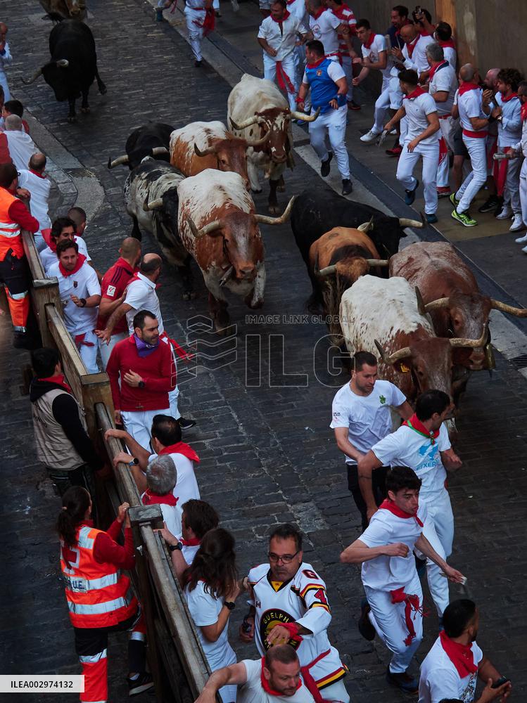 Six Injured In The Second Running Of The Bulls Of Sanfermines