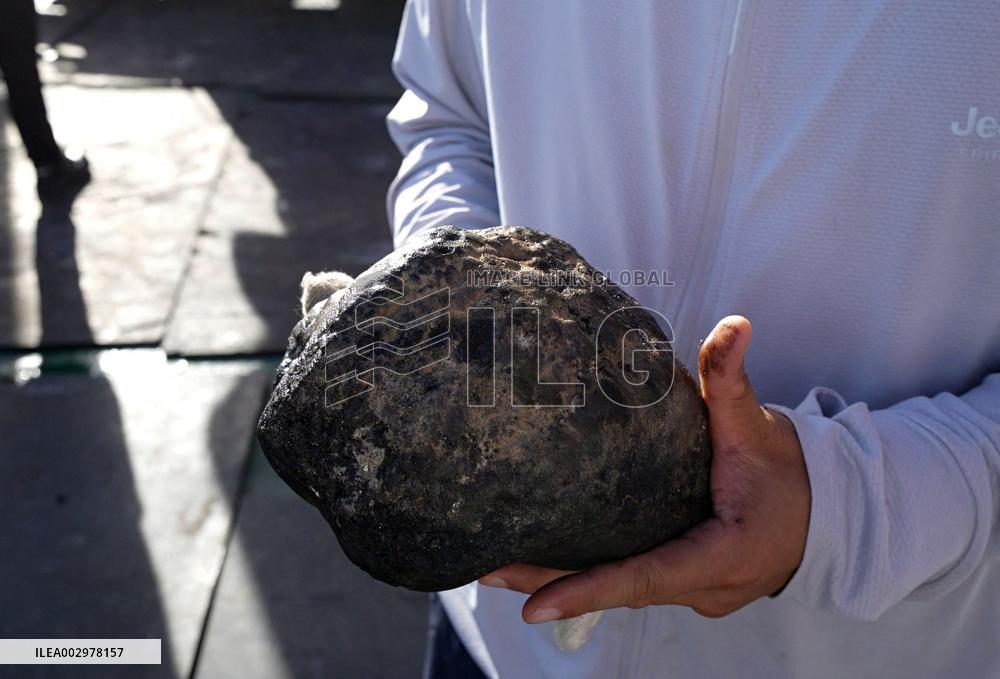 CHINA-DEEP-SEA HEAVY-DUTY MINING VEHICLE-SEA TRIALS-RECORD DEPTH (CN)