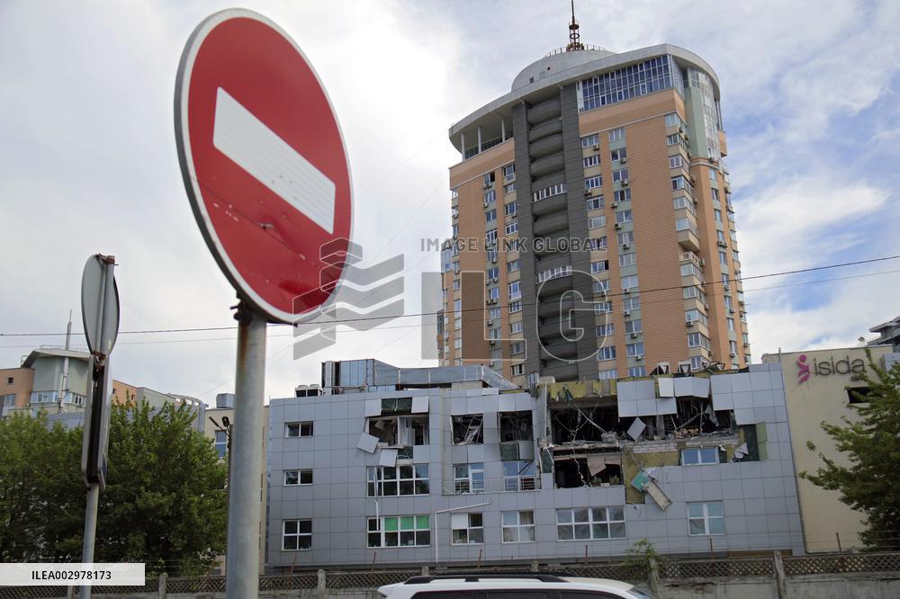 Private womens health clinic damaged during Russias second attack on Kyiv