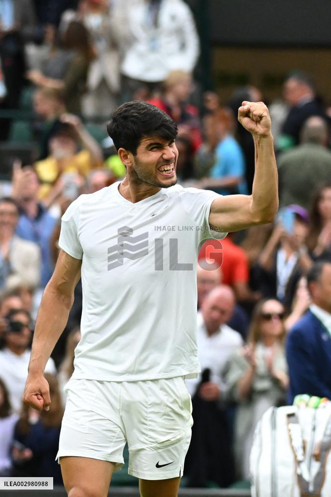 Wimbledon - Alcaraz v Paul Quarter Fina