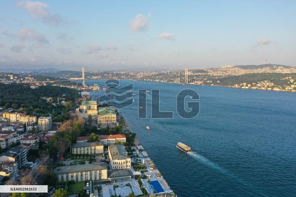 T?RKIYE-ISTANBUL-BOSPORUS STRAIT-AERIAL VIEWS