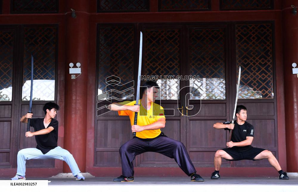 "Laowai" in China | A Brazilian's love on martial arts and traditional Chinese medicine