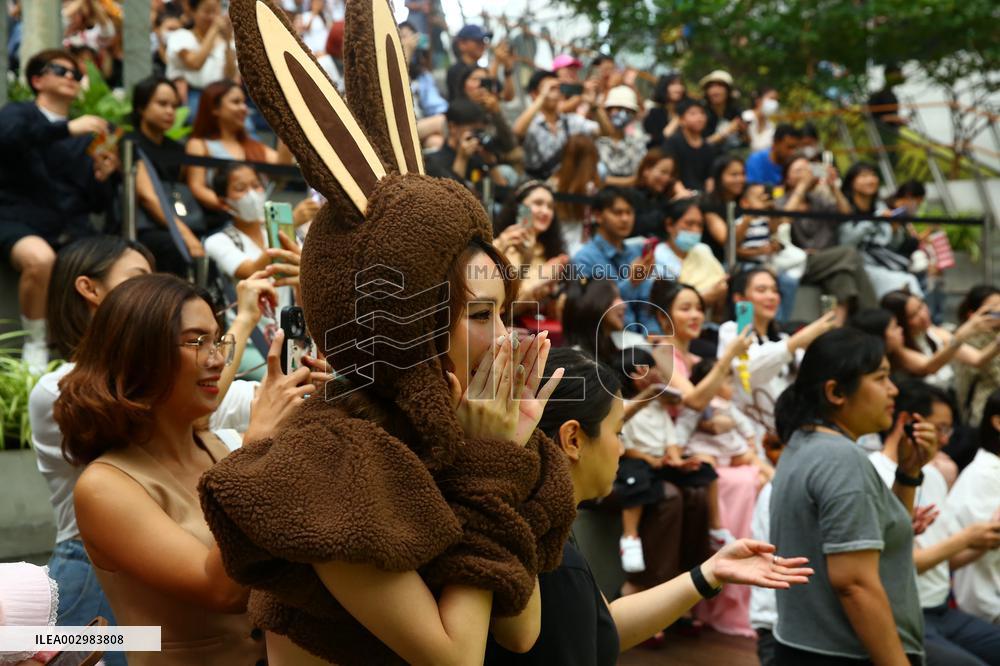 THAILAND-BANGKOK-CHINESE ART TOYS