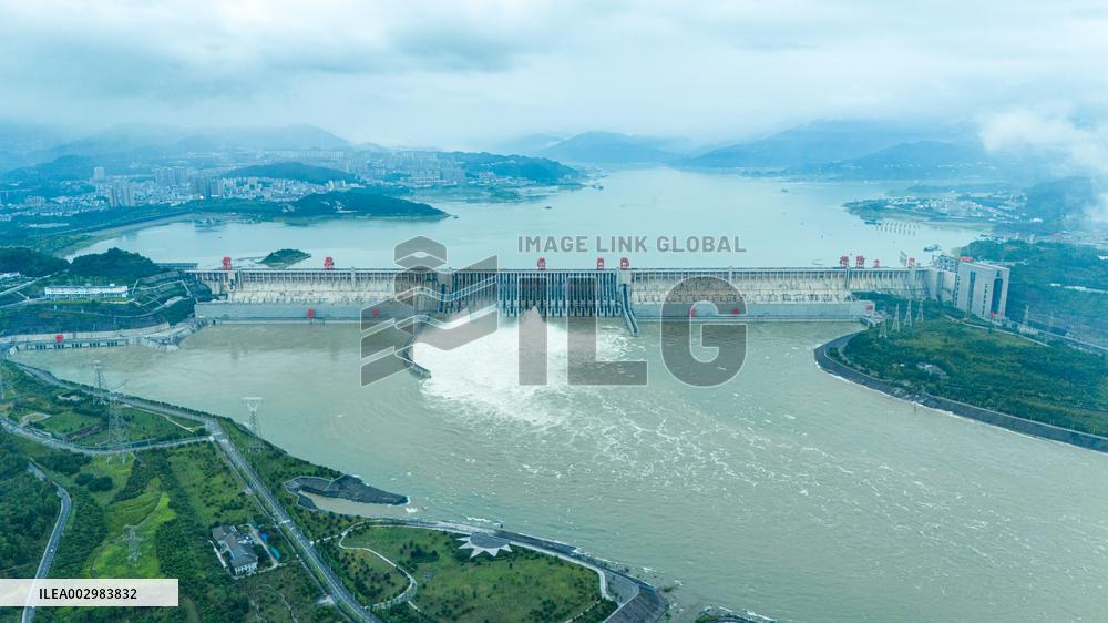 Three Gorges Dam Releasing Flood Water For The First Time in Yichang