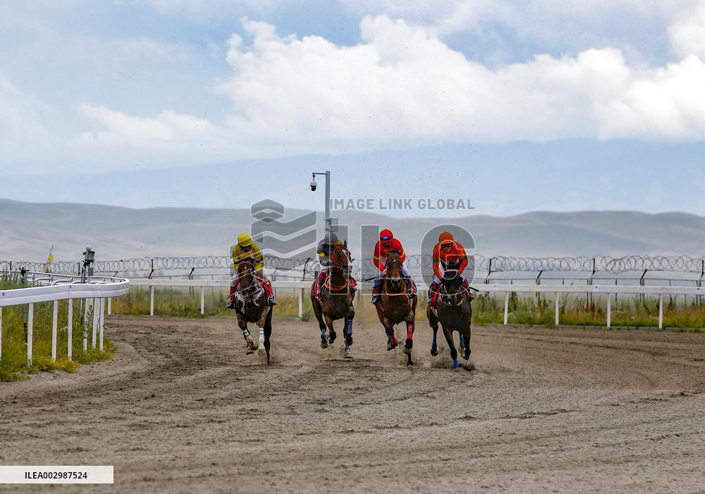 (SP)CHINA-XINJIANG-ZHAOSU-NATIONAL TRADITIONAL GAMES OF ETHNIC MINORITIES-EQUESTRIAN (CN)