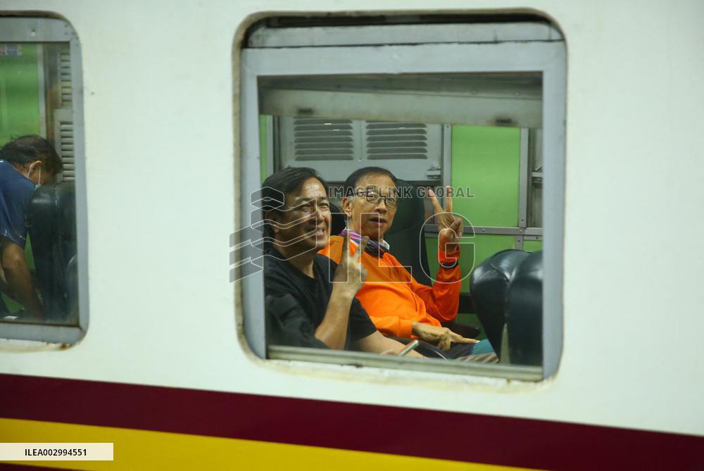 THAILAND-BANGKOK-LAOS-PASSENGER TRAIN SERVICE