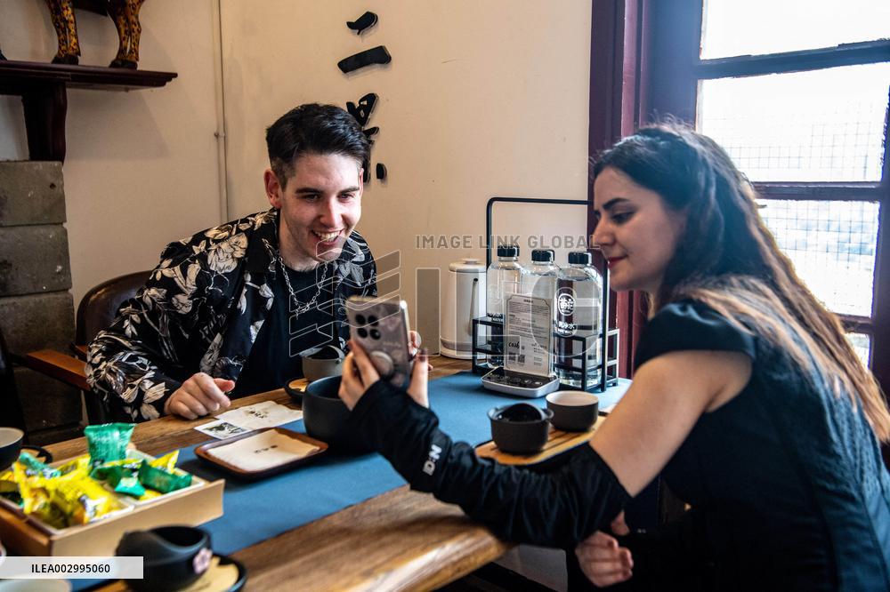 CHINA-CHONGQING-INTERNATIONAL STUDENTS-CITY LIFE-CHINA TRAVEL (CN)