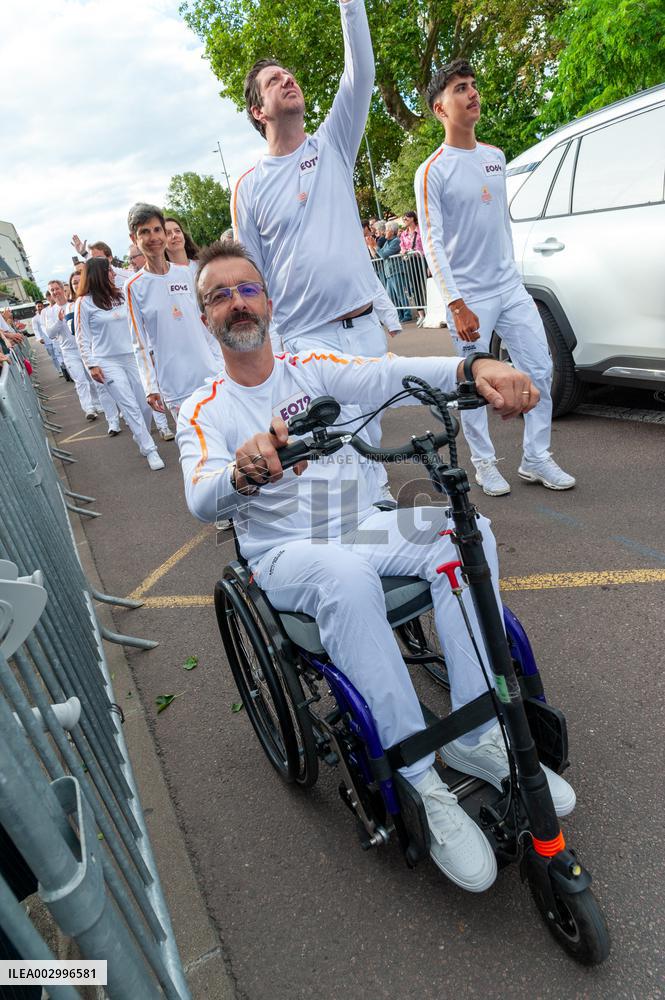 Olympic Torch Relay - Troyes