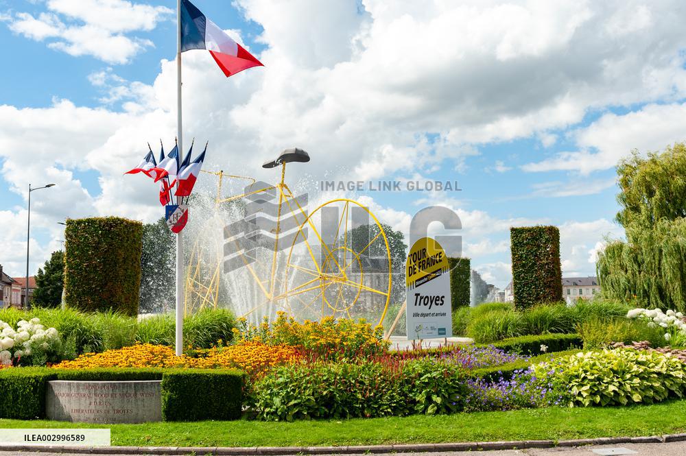 Olympic Torch Relay - Troyes