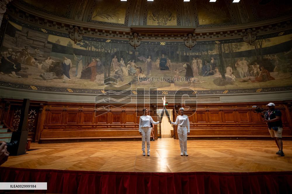 Relais de la flamme des Jeux Olympiques de Paris 2024