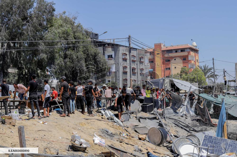 Dozens Killed In Israeli Strike Targeting Hamas Military Chief - Gaza