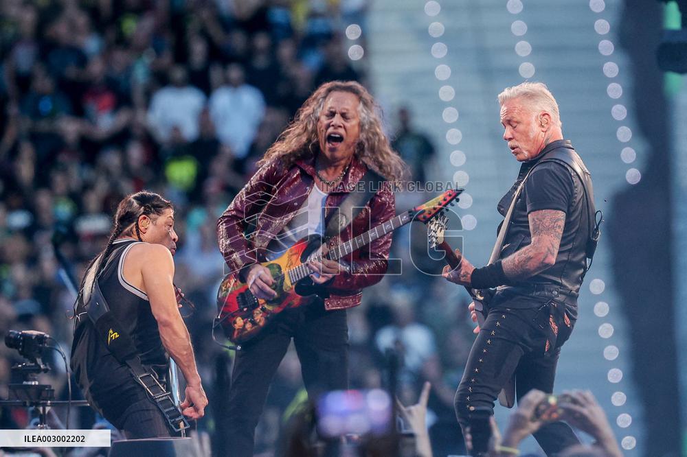 Metallica Performs - Madrid