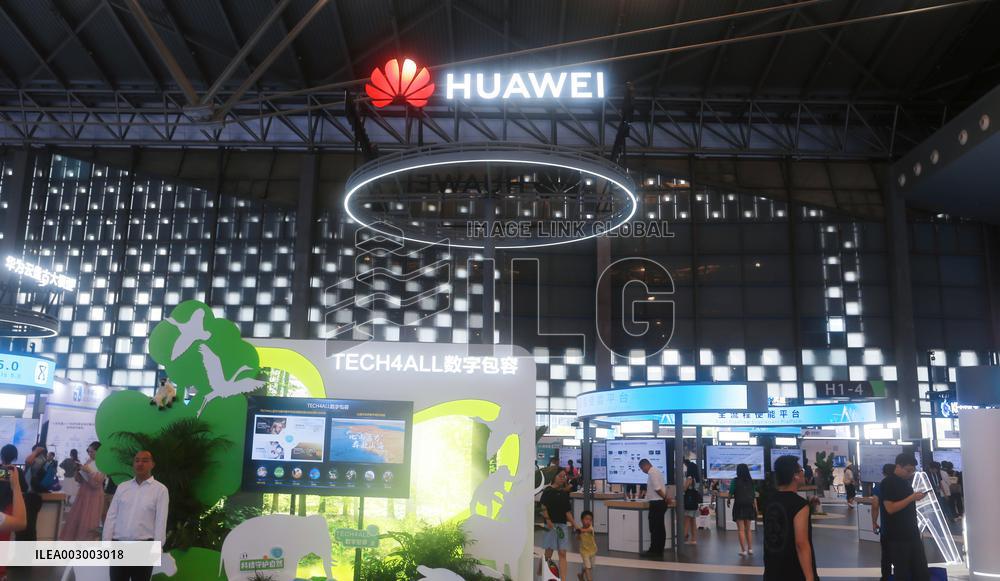 Huawei Cloud Pangu Models 5.0