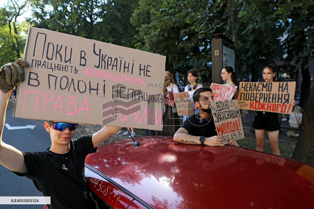 Dont Be Silent! Captivity Kills! rally in Kyiv