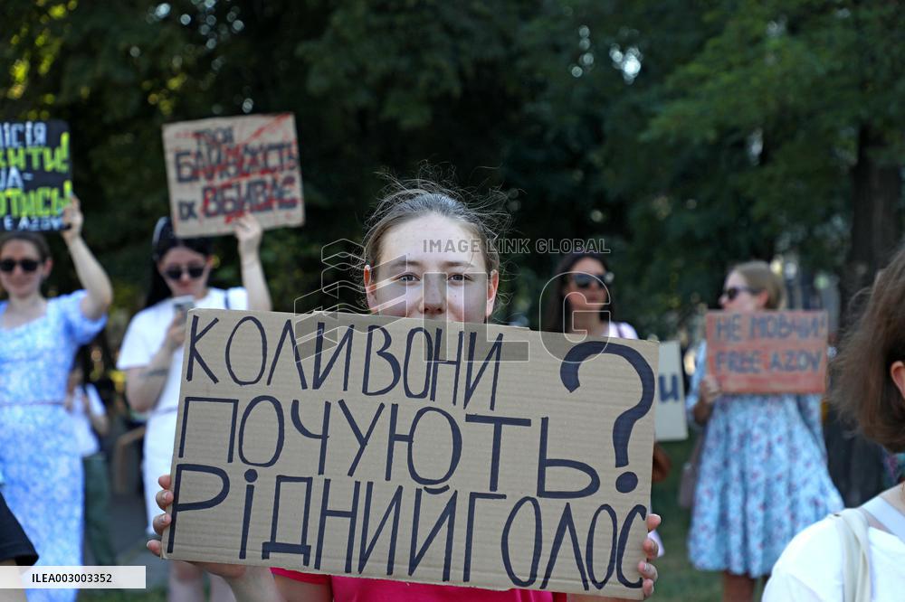Dont Be Silent! Captivity Kills! rally in Kyiv