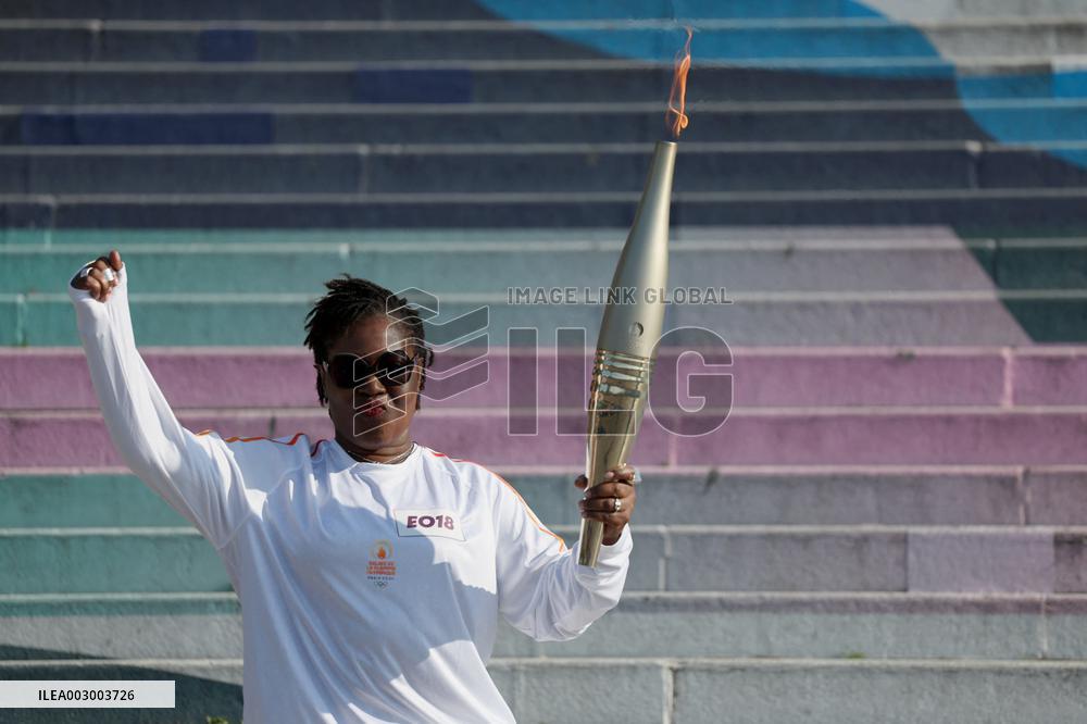 (SP)FRANCE-PARIS-OLYMPIC GAMES-TORCH RELAY