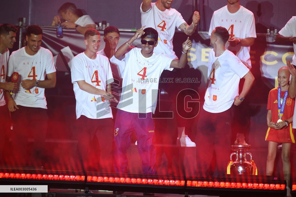 (SP)SPAIN-MADRID-FOOTBALL-EURO 2024-SPANISH NATIONAL TEAM-CELEBRATION