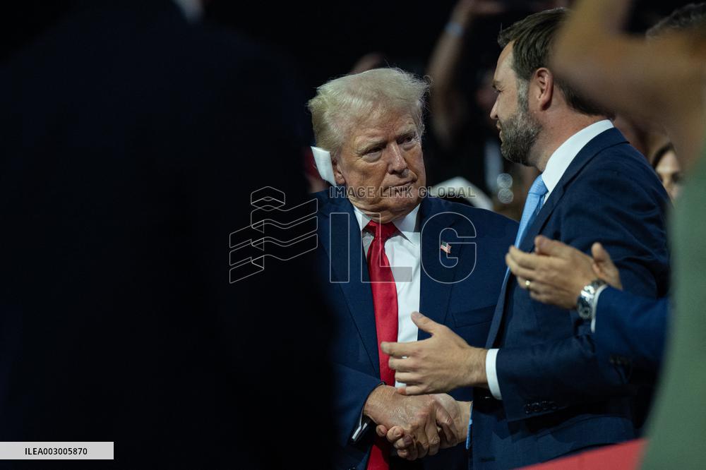 Trump Appears With Bandaged Ear At RNC - Milwaukee