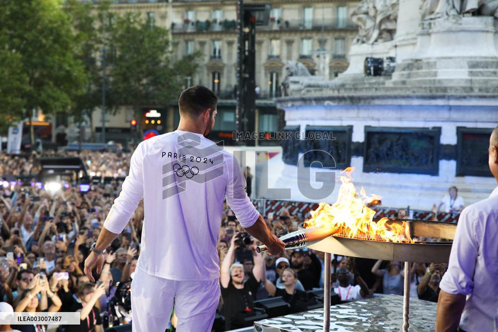 Relais de la flamme des Jeux Olympiques de Paris 2024