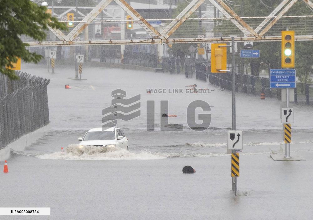 CANADA-TORONTO-HEAVY RAIN