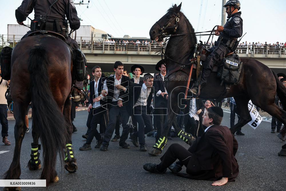 Ultra-Orthodox Jews Protest - Israel