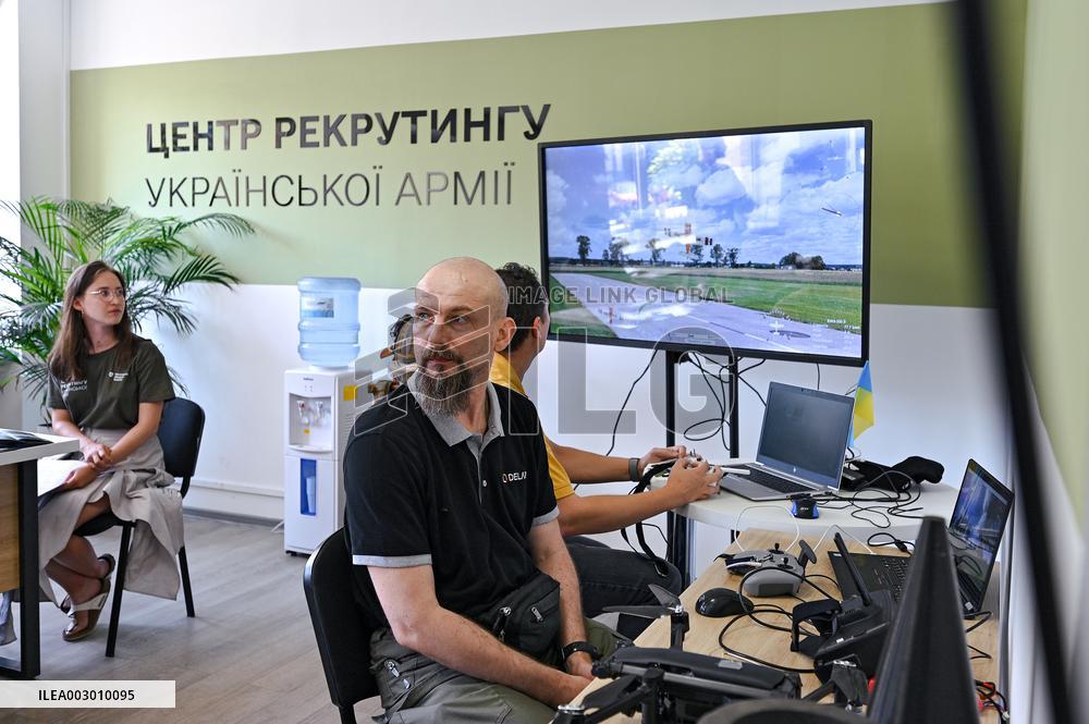 Project to select drone pilots kicks off in Lviv