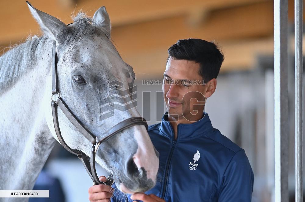 Paris 2024 - French riders team Presentation - Saint-Martin de Brehal