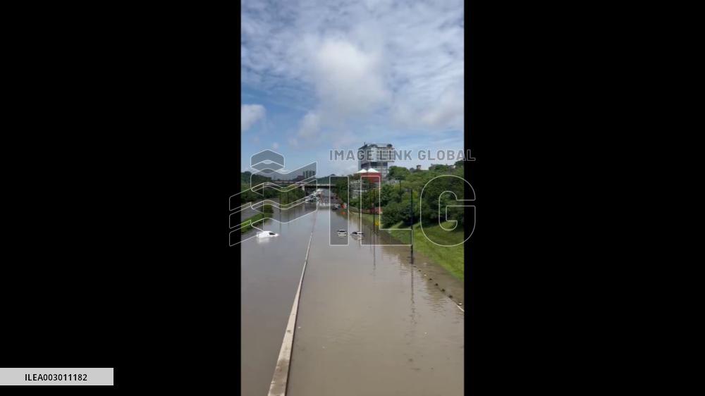 Canada: Major Flooding Hits Toronto Area Amid Intense Storm 4