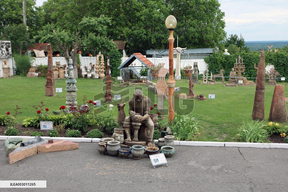 National Museum of Ukrainian Pottery in Opishnia