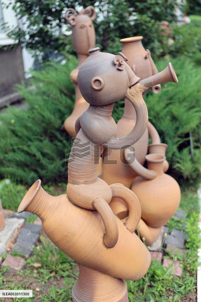 National Museum of Ukrainian Pottery in Opishnia