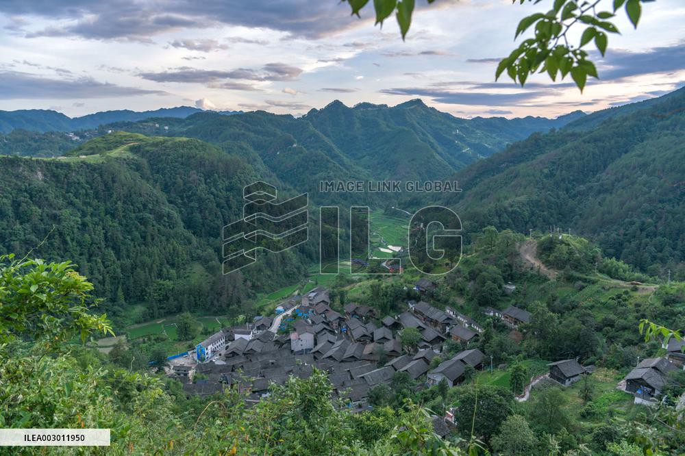 (GloriousGuizhou) CHINA-GUIZHOU-JIANHE-PALEONTOLOGY-GRASSROOTS EXPERT(CN)