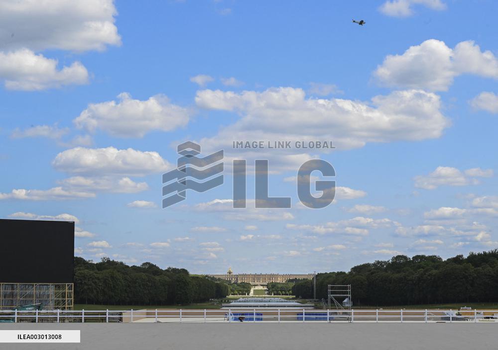 (SP)FRANCE-PARIS-OLYMPIC GAMES-CHATEAU DE VERSAILLES