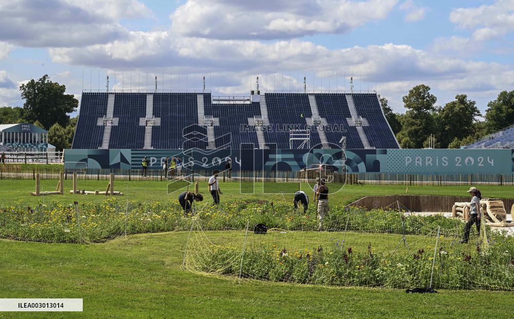 (SP)FRANCE-PARIS-OLYMPIC GAMES-CHATEAU DE VERSAILLES