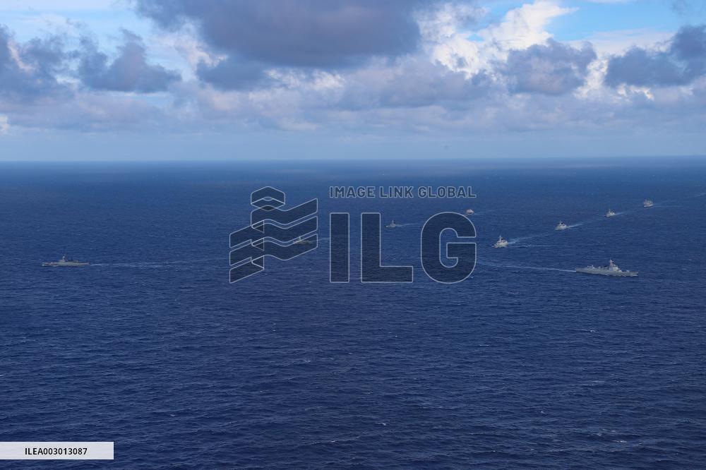 XINHUA PHOTOS OF THE DAY