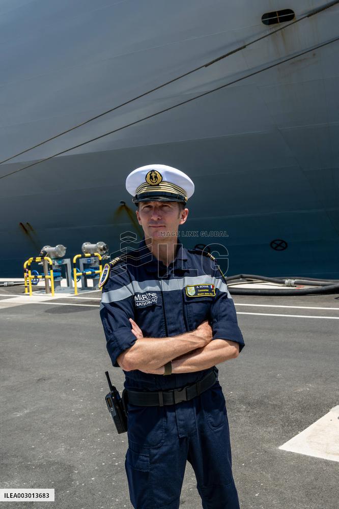 Amphibious Helicopter Carrier (PHA) Tonnerre Returns To Toulon