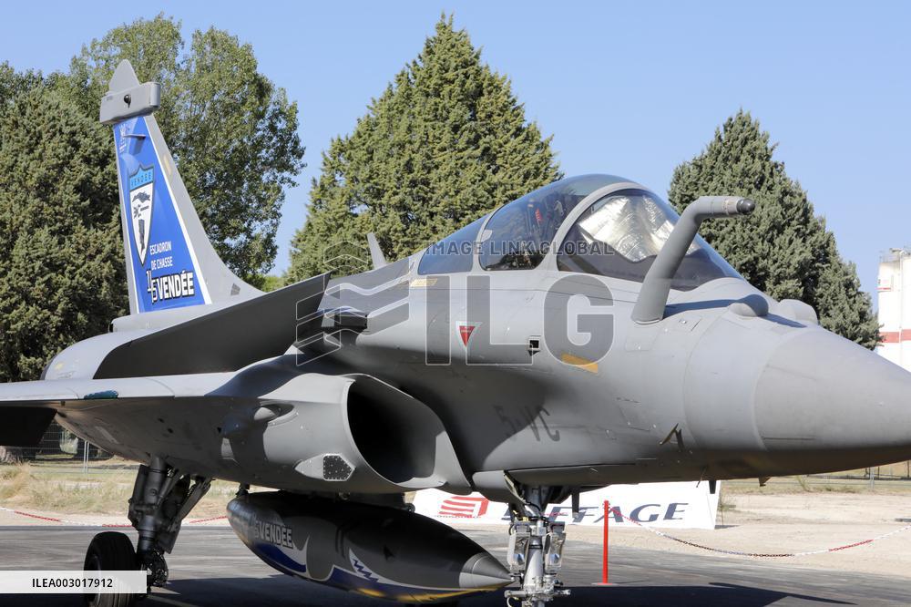 Orange-Caritat Air Base Welcomes Rafale Fighter Jets