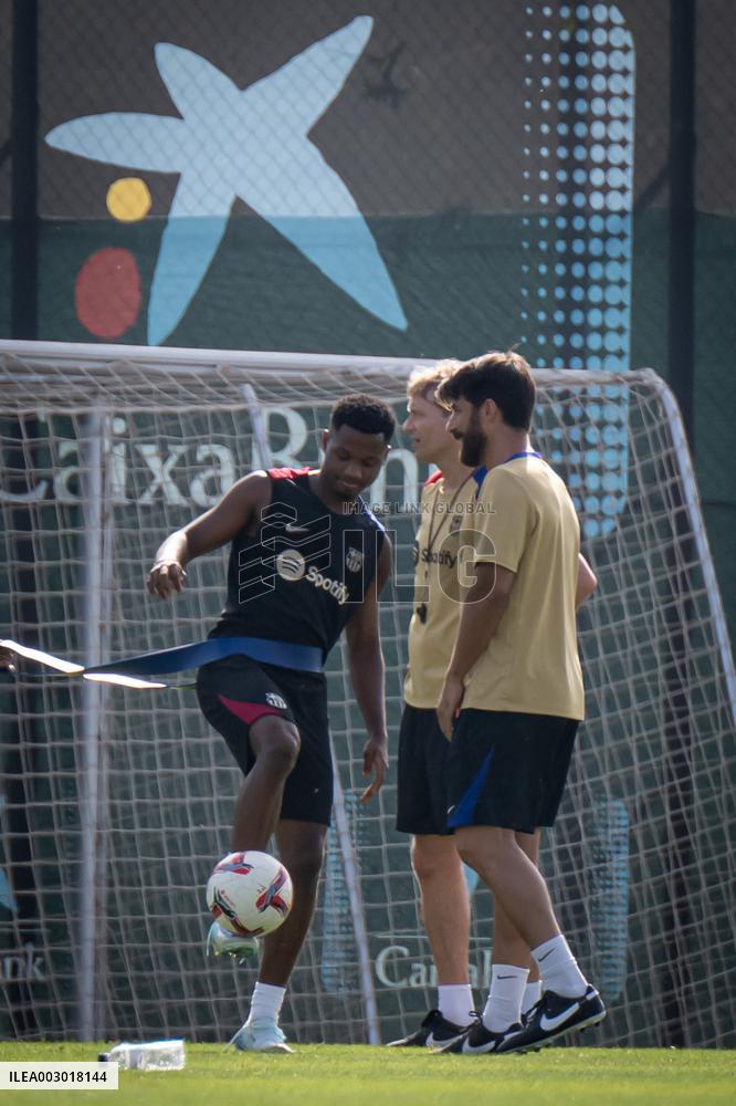 Spanish football La Liga match - FC BARCLEONA TRAINING SESSION