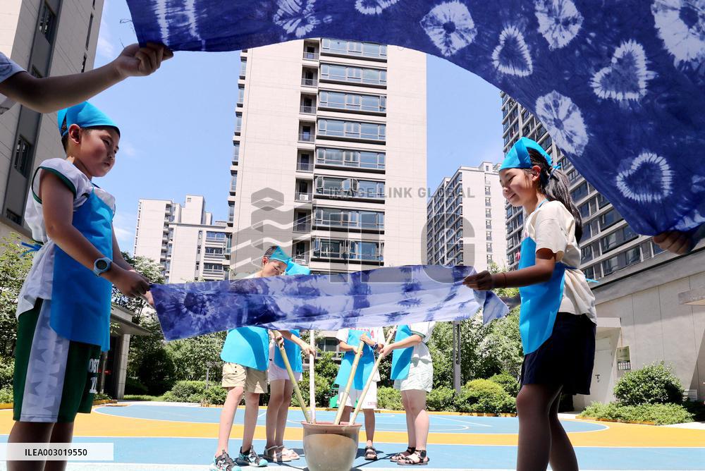 #CHINA-SUMMER VACATION-ACTIVITIES (CN)