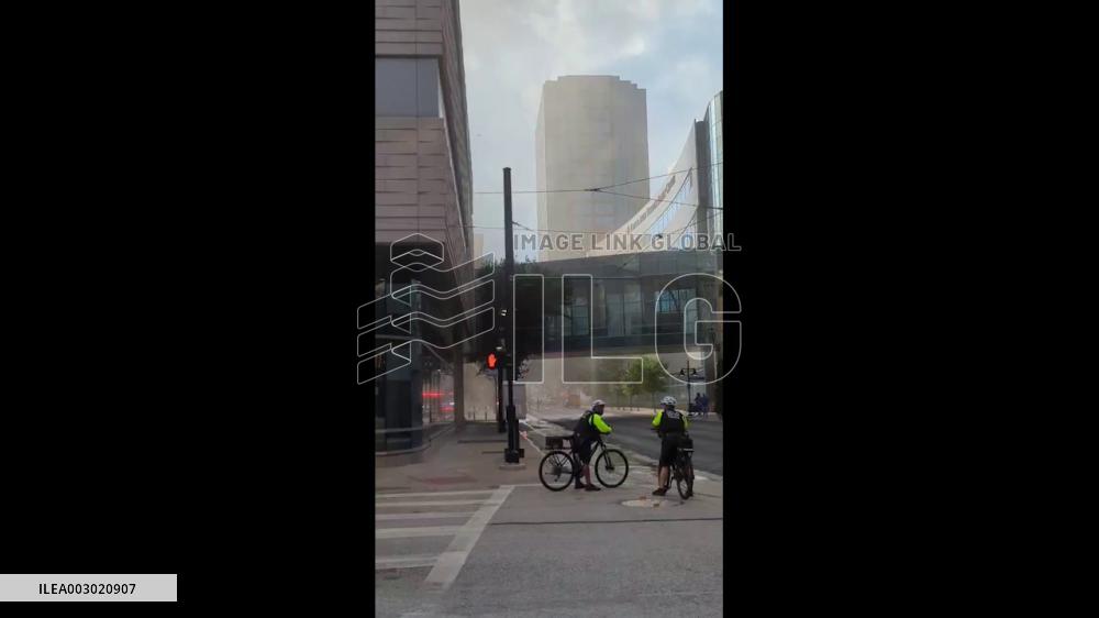 US: 2-Alarm Fire Breaks Out At First Baptist Church In Downtown Dallas 4