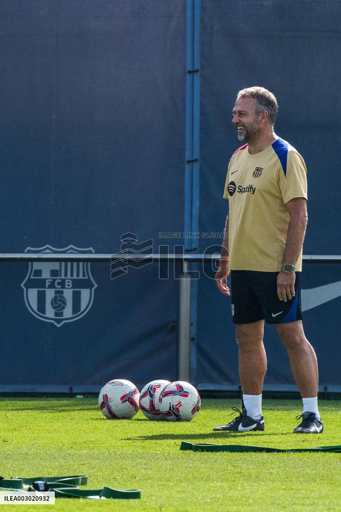 (SP)SPAIN-BARCELONA-FOOTBALL-TRAINING SESSION