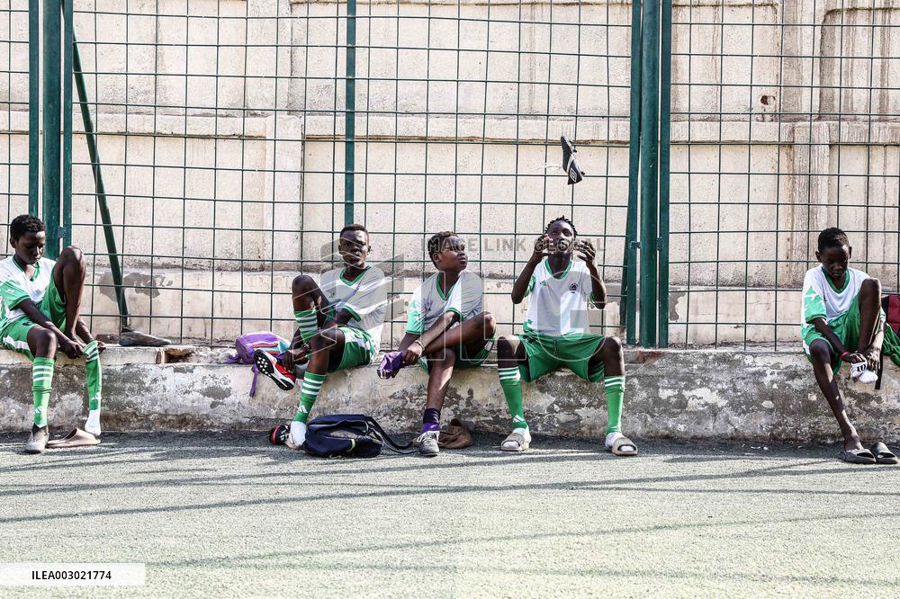 EGYPT-CAIRO-YOUNG REFUGEES-FOOTBALL ACADEMY
