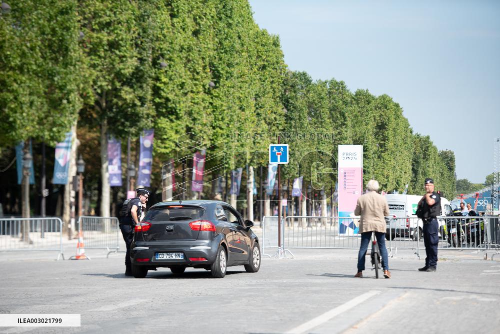 Paris 2024 - Grey Zone Security Perimeter Ahead Of Paris Olympic Games - Paris