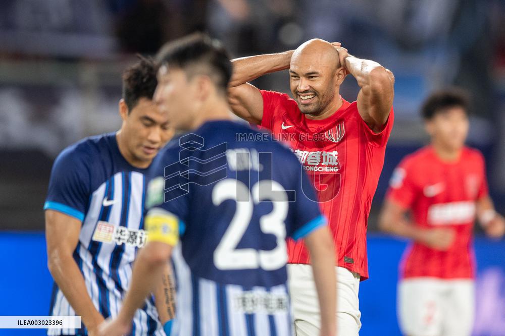 (SP)CHINA-WUHAN-FOOTBALL-CSL-WUHAN VS CHENGDU(CN)