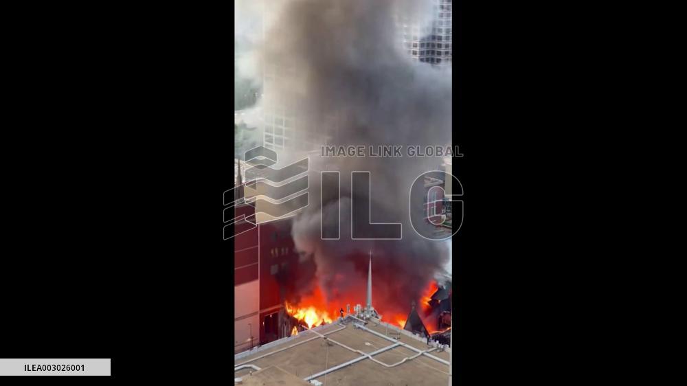 US: Large Fire Breaks Out At First Baptist Church In Downtown Dallas 9