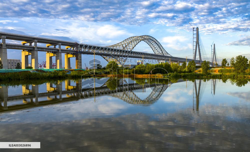 Changtai Yangtze River Bridge Construction in Taixing