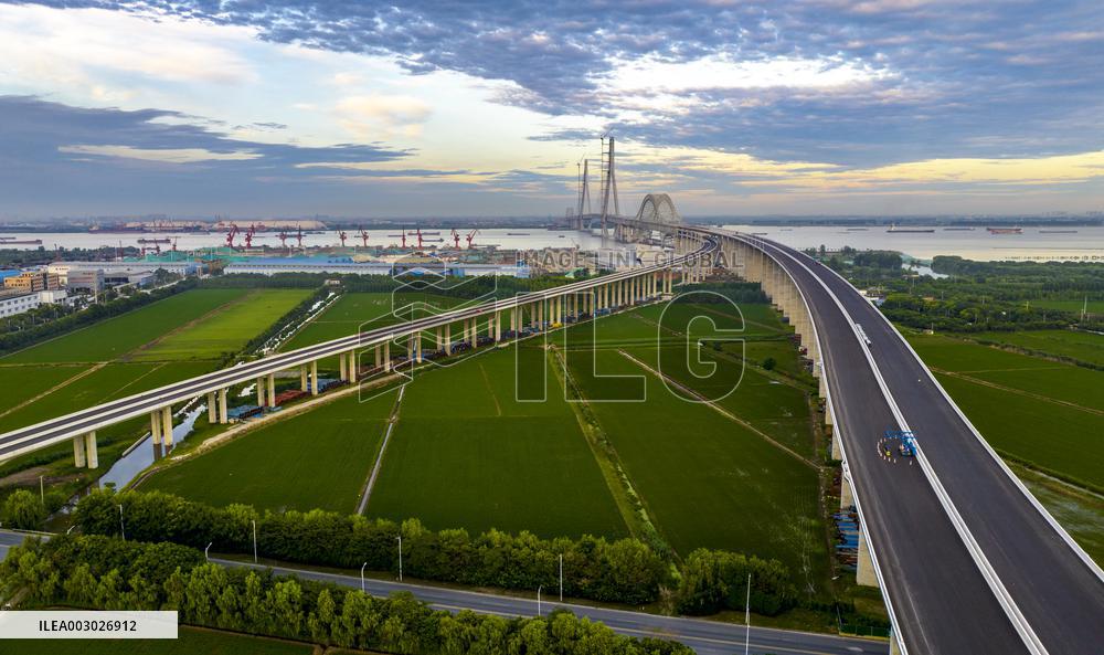 Changtai Yangtze River Bridge Construction in Taixing